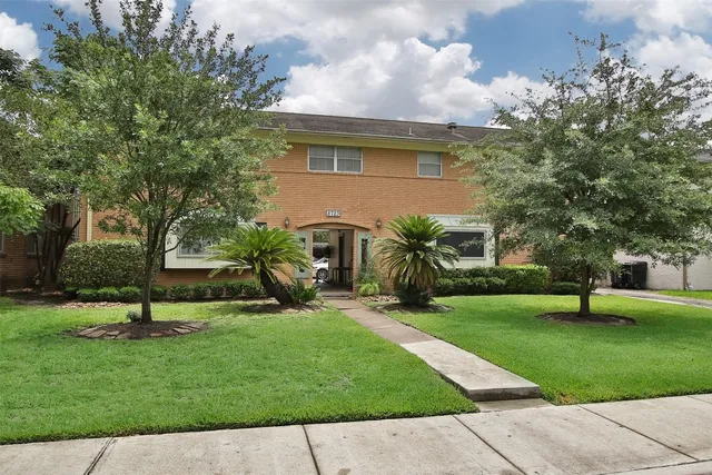 $795 | 8723 Ilona Lane, Unit 6, Houston, TX 77025