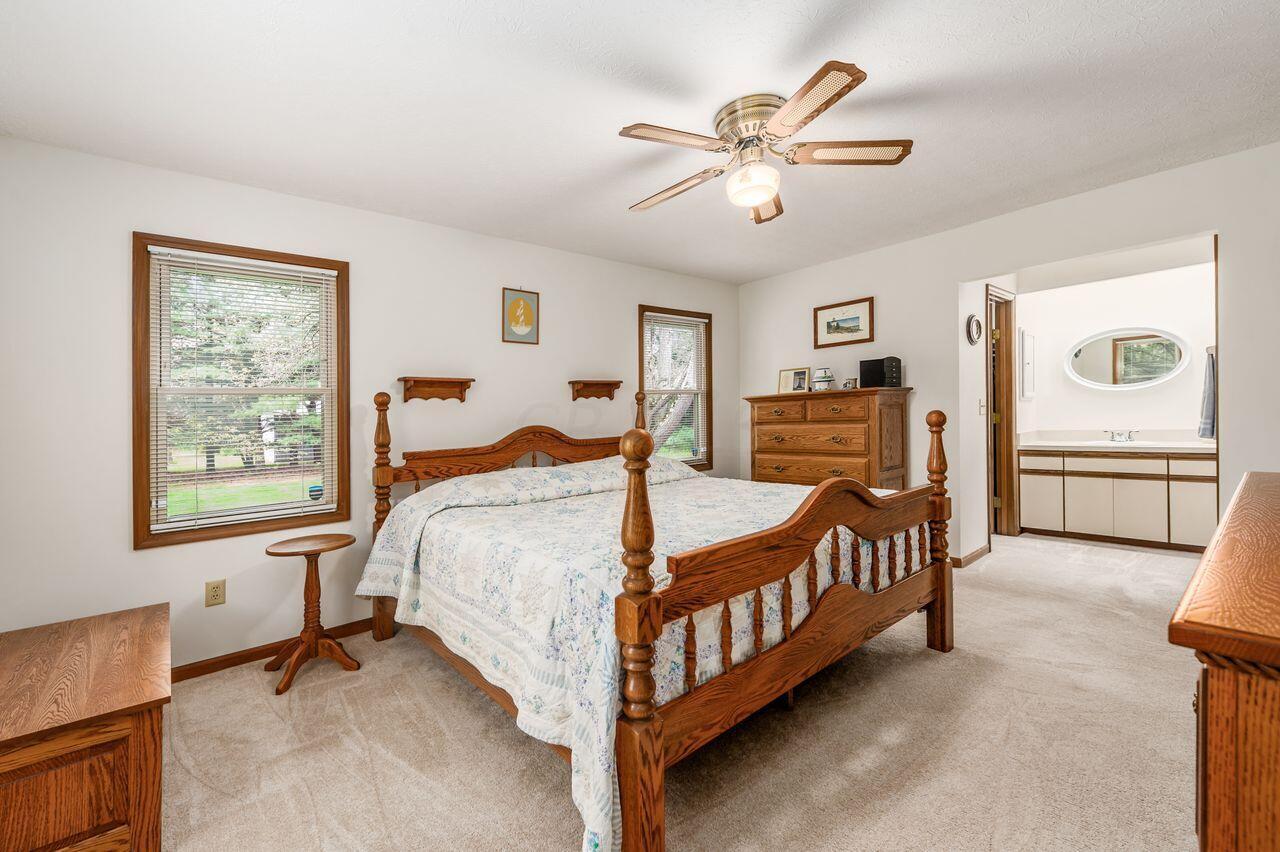 1525 Refugee Road Pickerington, OH 43147 - Photo 11 of 33 Master Bedroom