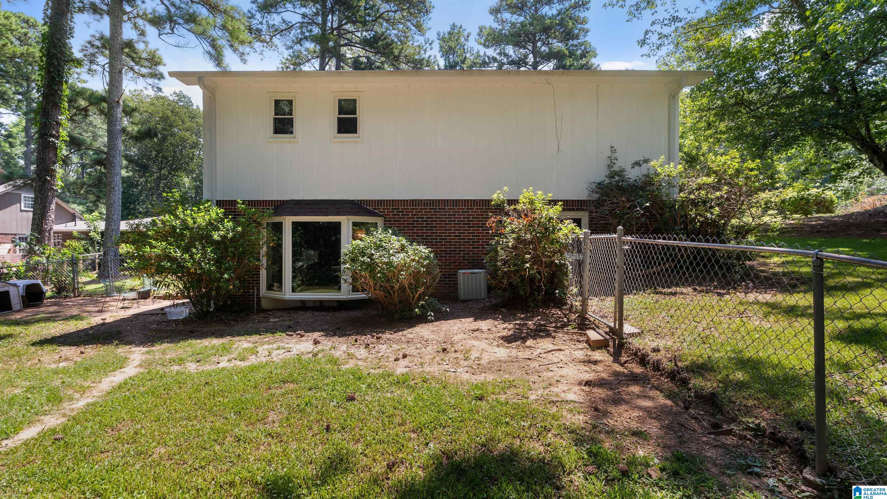 125 Windy Hill Road Rainbow City, AL 35906 - Photo 30 of 38