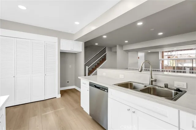 $819,000 | 5348 Fairview Boulevard, Unit 3, Ladera Heights, CA 90056