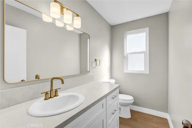 $819,000 | 5348 Fairview Boulevard, Unit 3, Ladera Heights, CA 90056