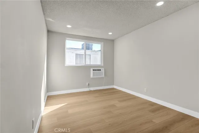 $819,000 | 5348 Fairview Boulevard, Unit 3, Ladera Heights, CA 90056