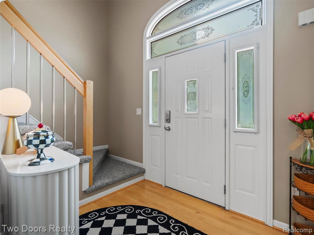 2239 Crystal Drive Rochester Hills, MI 48309 - Photo 5 of 42