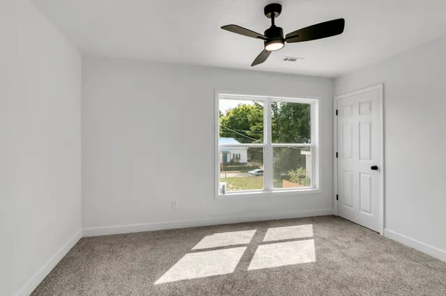 $289,000 | 504 South Market Street, Paris, TN 38242