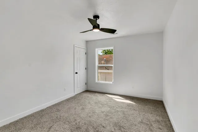 $289,000 | 504 South Market Street, Paris, TN 38242