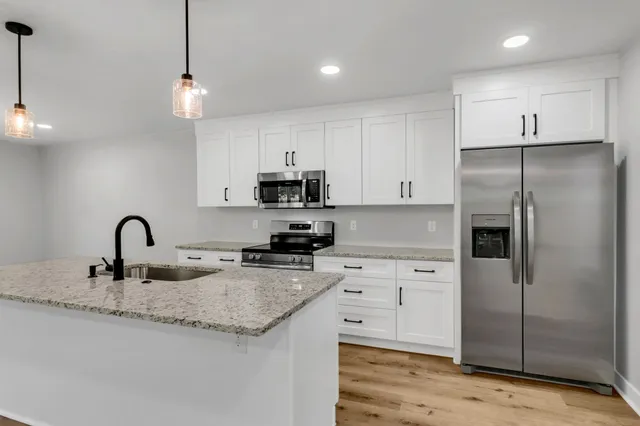 $289,000 | 504 South Market Street, Paris, TN 38242