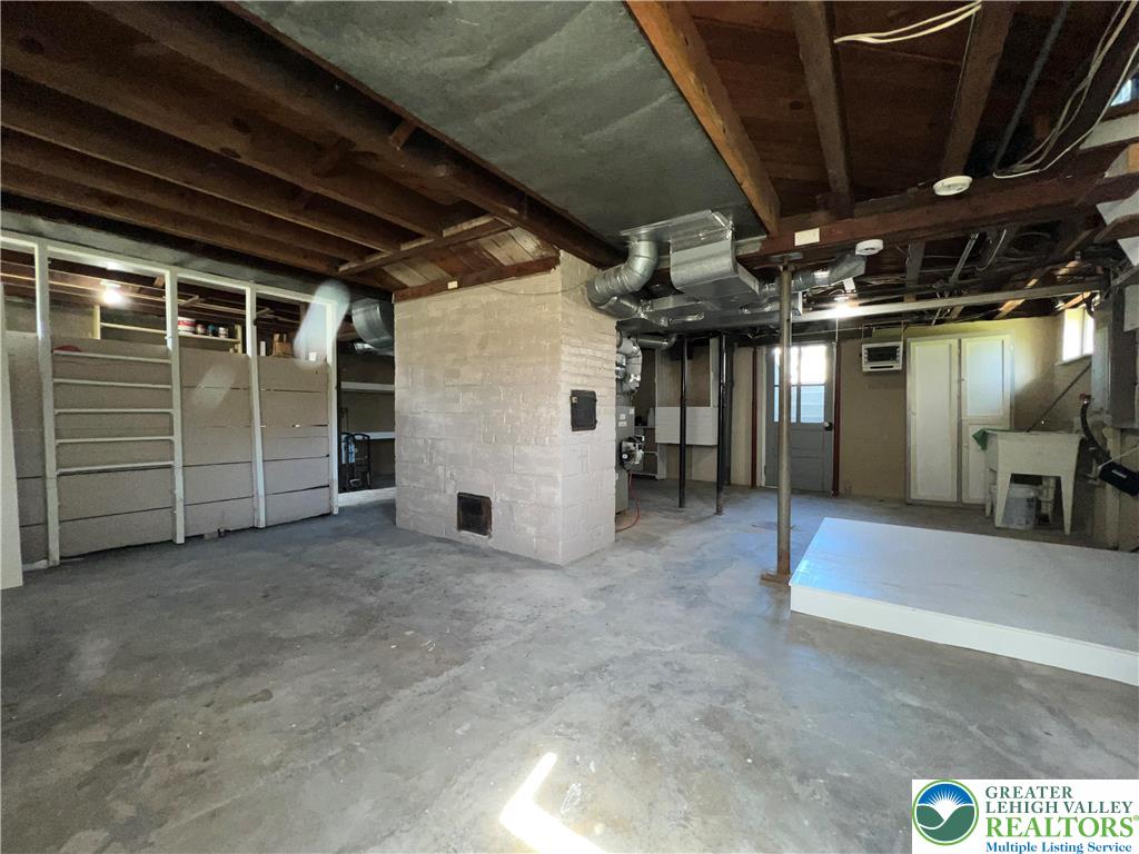 135 West Wabash Street Allentown, PA 18103 - Photo 50 of 69 a view of empty room