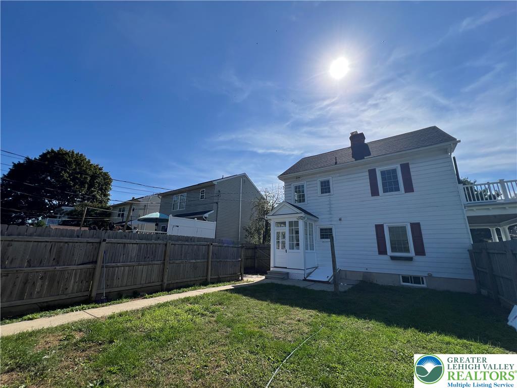 135 West Wabash Street Allentown, PA 18103 - Photo 55 of 69 a backyard of a house