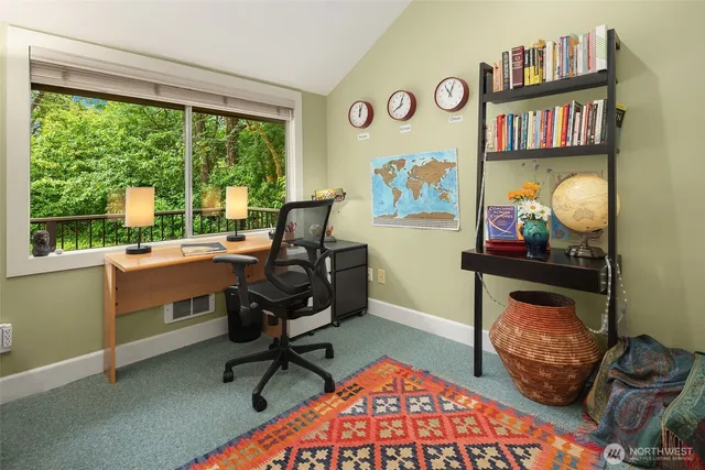 $700,000 | 18115 Beall Road Southwest, Vashon, WA 98070