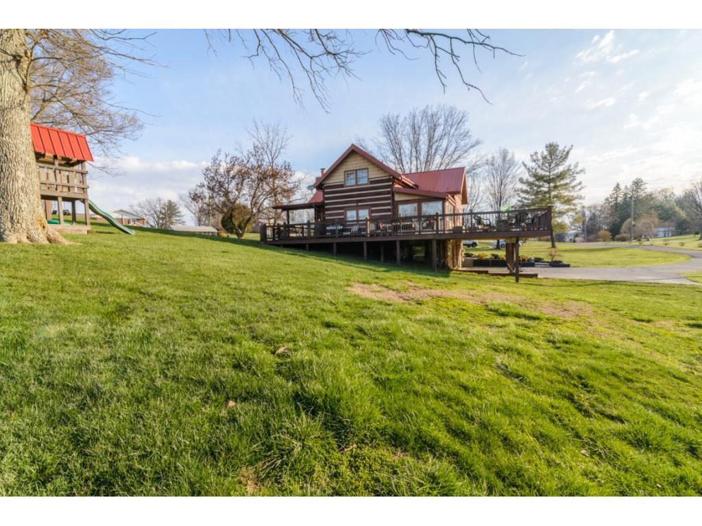 20462 Blue Spruce Road Bristol, VA 24202 - Photo 3 of 18 Photo 4