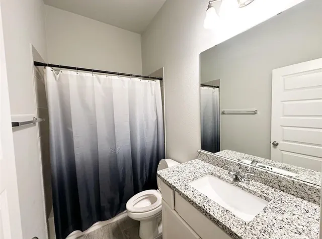 $2,800 | 15 Eden Hollow Lane, Richmond, TX 77406