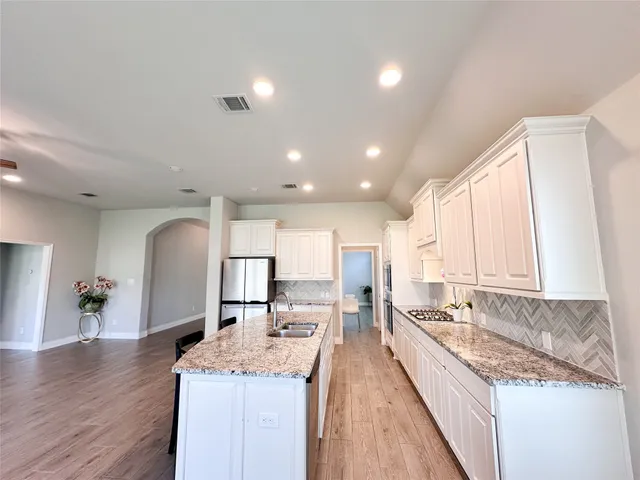 $2,800 | 15 Eden Hollow Lane, Richmond, TX 77406