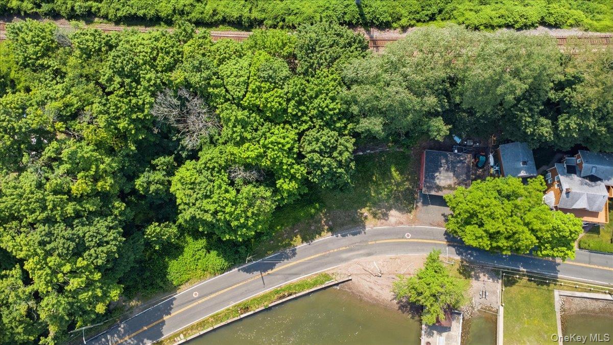 39 Beach Road Stony Point, NY 10980 - Photo 5 of 9