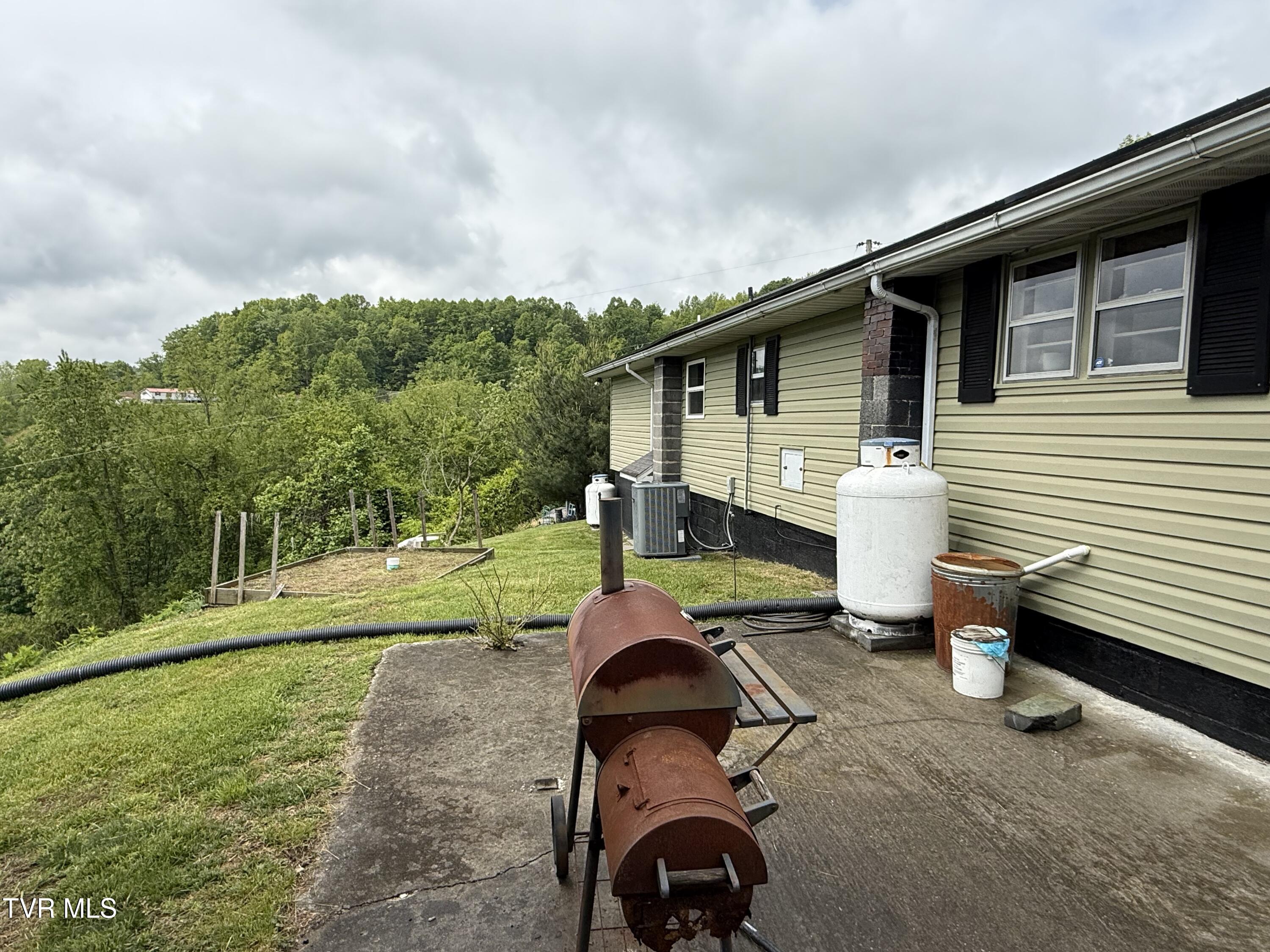 8216 Duncan Gap Road Wise, VA 24293 - Photo 28 of 30 IMG_5097