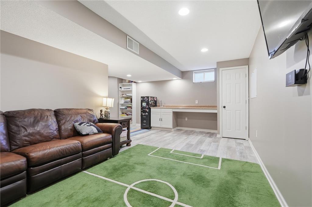 16356 South Central Street Olathe, KS 66062 - Photo 33 of 47