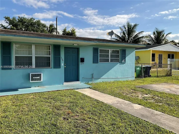 $2,500 | 1195 Northwest 100th Terrace, Unit 1, Miami, FL 33150