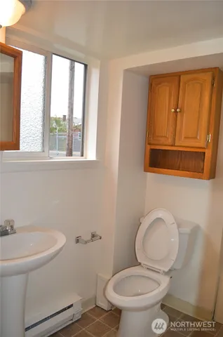 $999,000 | 306 2nd Street Northeast, Auburn, WA 98002