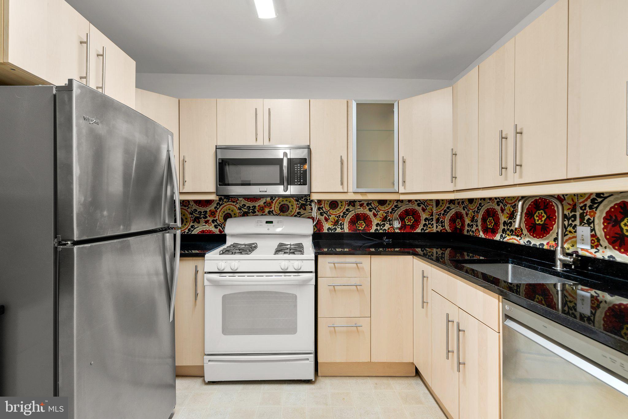 5101 River Road, Unit 1808 Bethesda, MD 20816 - Photo 11 of 46