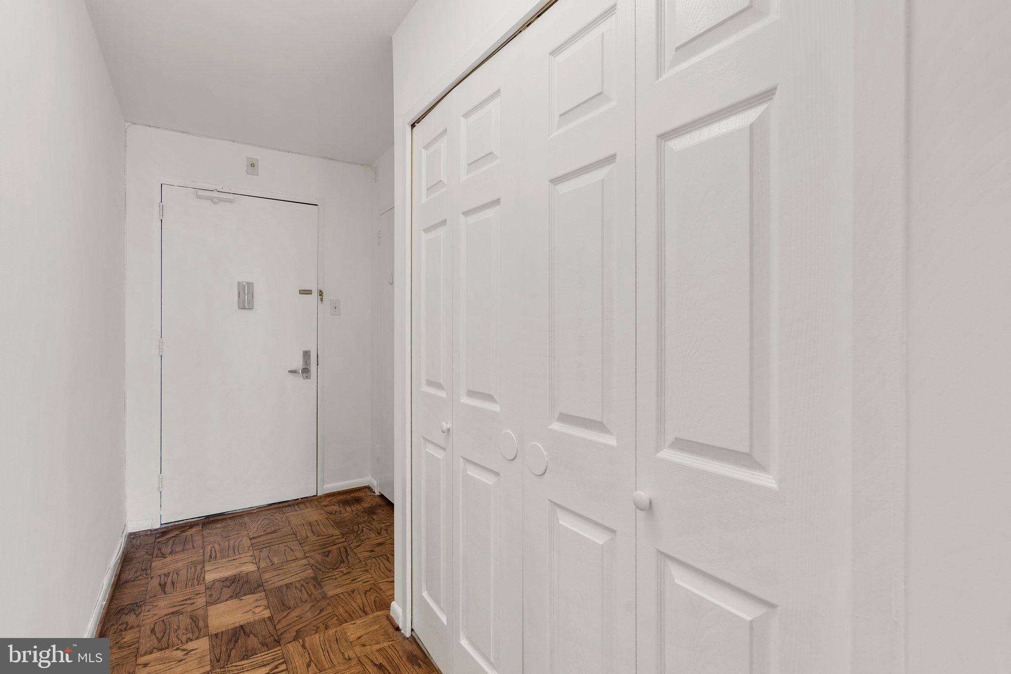 5101 River Road, Unit 1808 Bethesda, MD 20816 - Photo 4 of 46