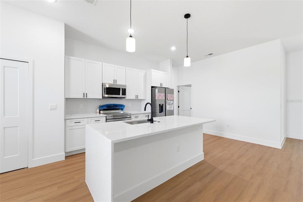 12868 Southwest 73rd Terrace Ocala, FL 34473 - Photo 12 of 37