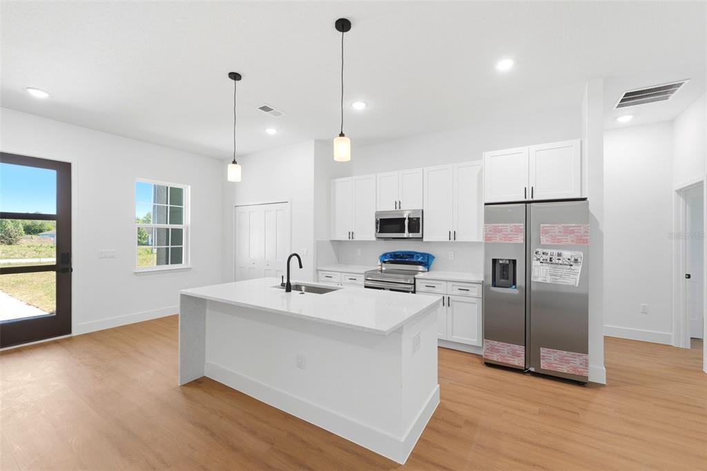 12868 Southwest 73rd Terrace Ocala, FL 34473 - Photo 15 of 37