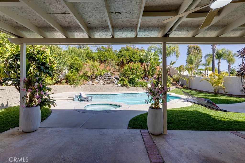 31952 Mill Stream Road Trabuco Canyon, CA 92679 - Photo 16 of 74