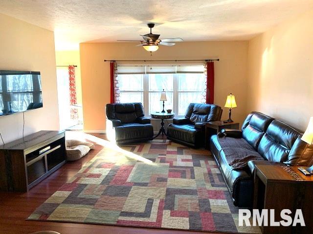 74 Palomino Road Springfield, IL 62702 - Photo 5 of 6