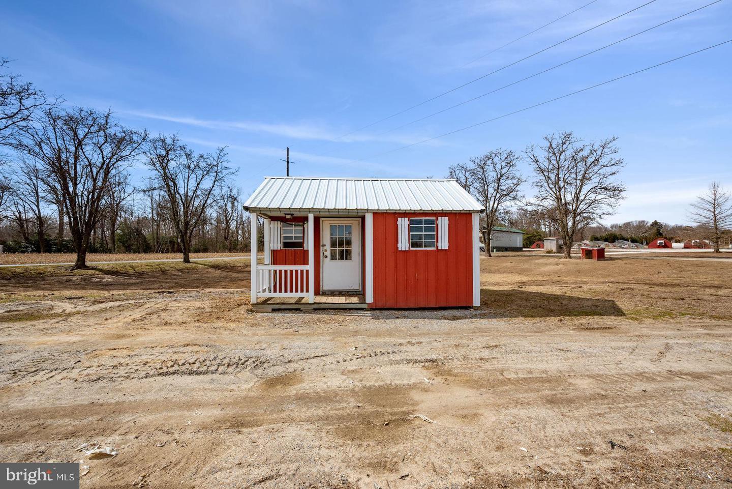 601 Quinton-Marlboro Road Bridgeton, NJ 08302 - Photo 10 of 17 a view of a house with a yard