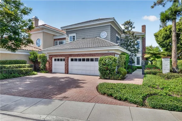 $4,550,000 | 26 Belcourt Drive, Newport Beach, CA 92660