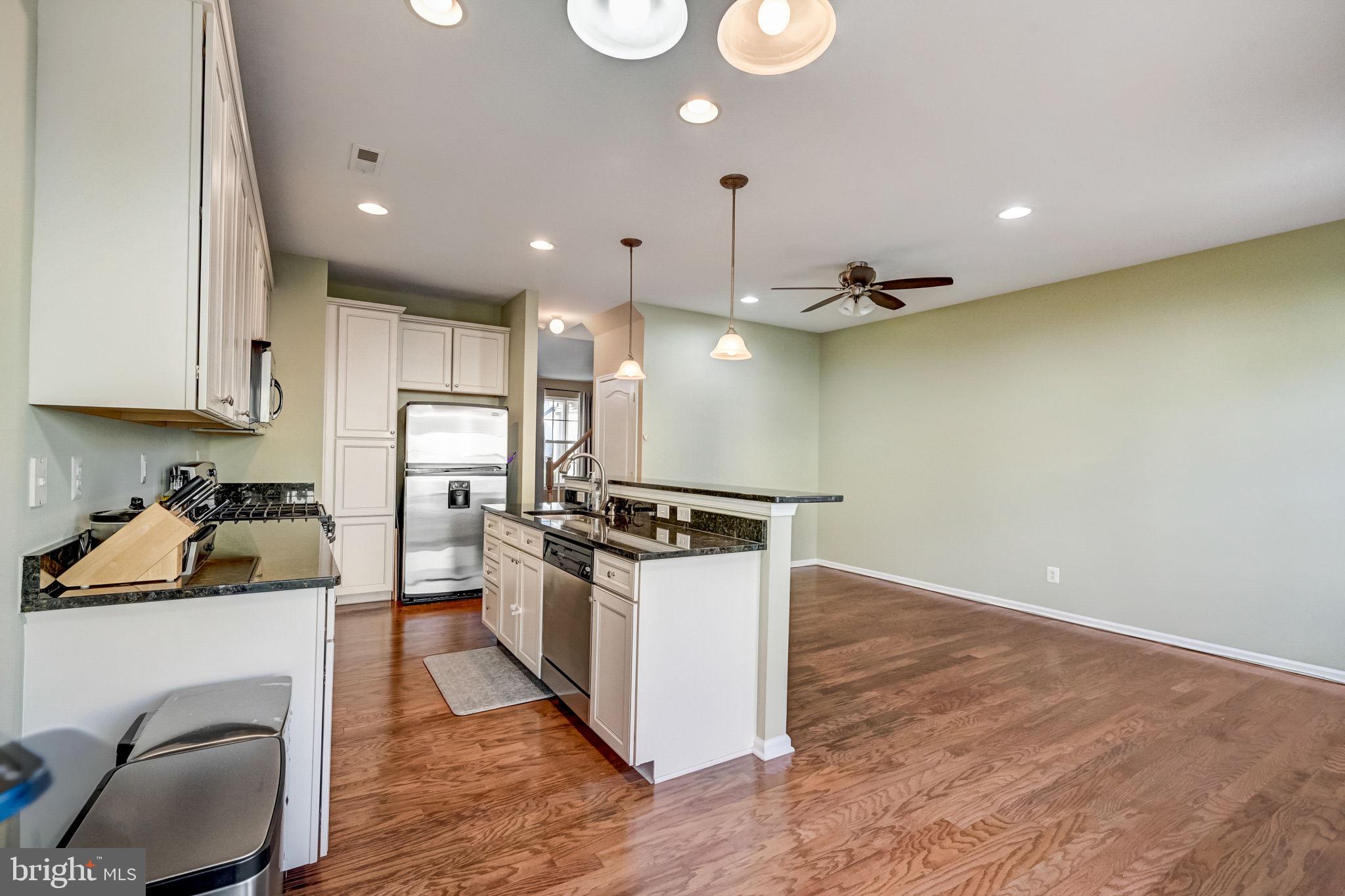 36 Spinnaker Drive Mount Laurel, NJ 08054 - Photo 5 of 25