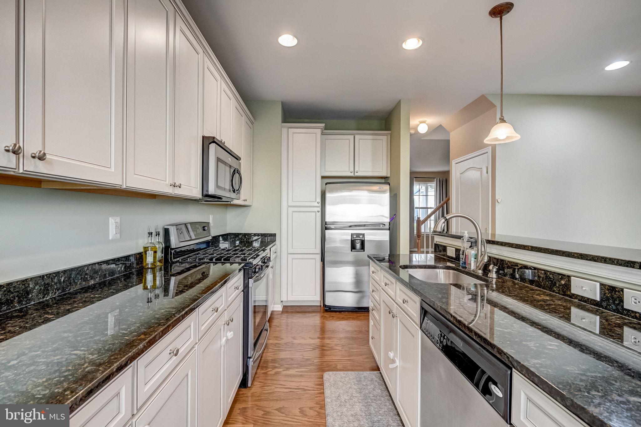 36 Spinnaker Drive Mount Laurel, NJ 08054 - Photo 7 of 25