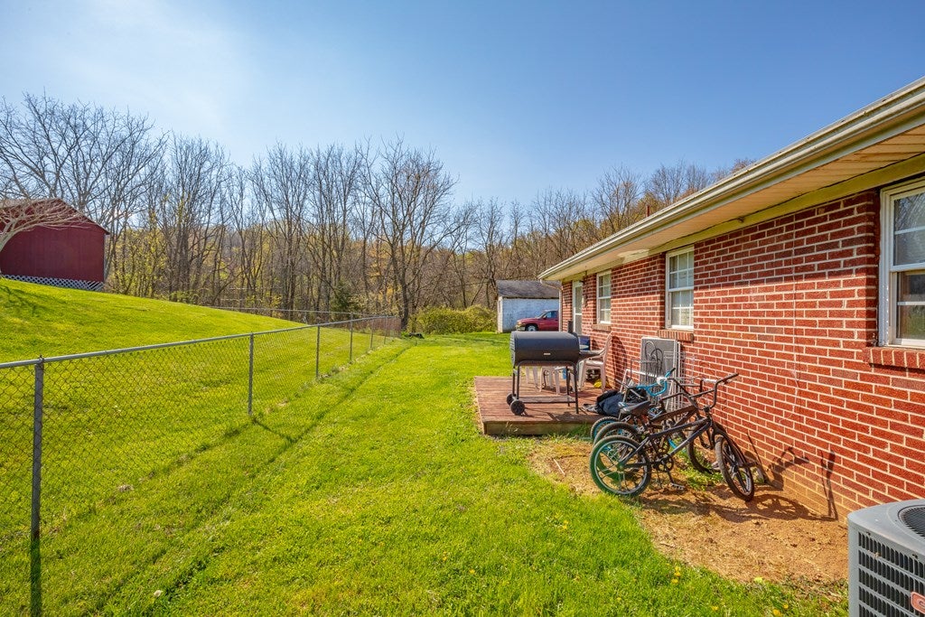 2408 Riverside Road Marion, VA 24354 - Photo 21 of 70 Gallery Image 21