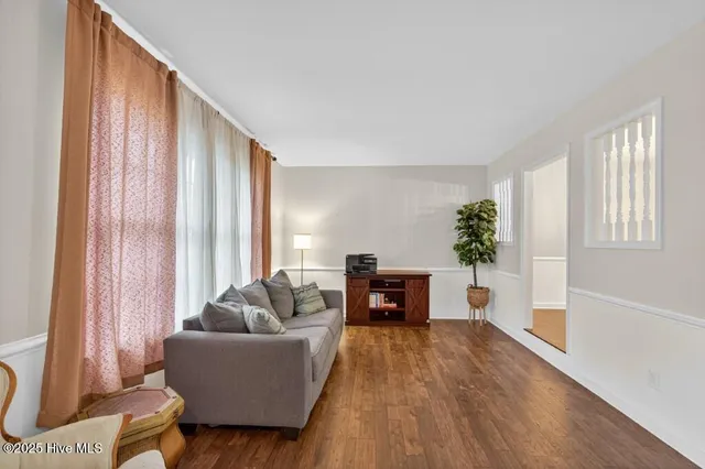 $324,900 | 4913 Cypress Shores Drive, New Bern, NC 28562