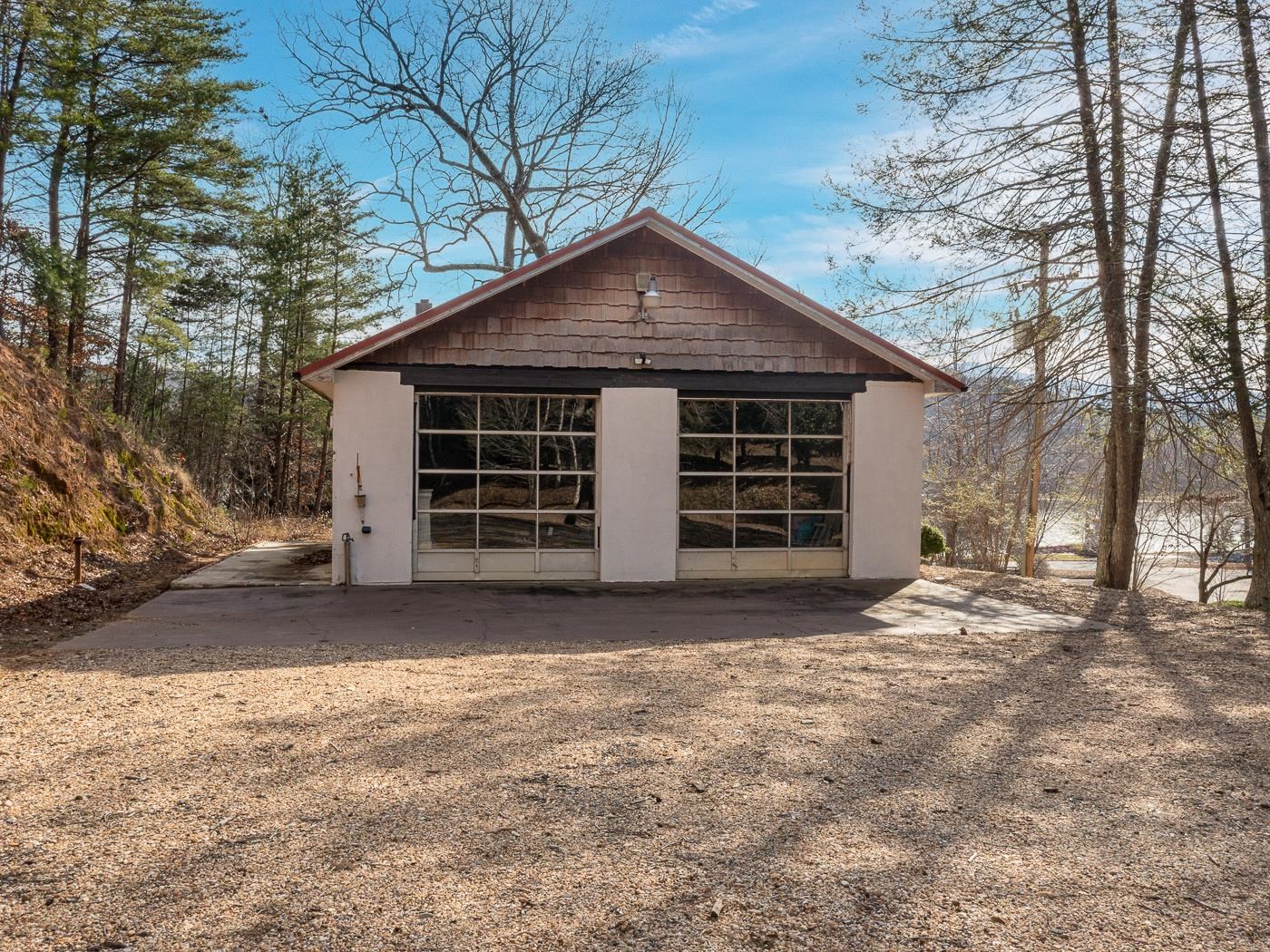 4585 Lake Adger Road Mill Spring, NC 28756 - Photo 32 of 36