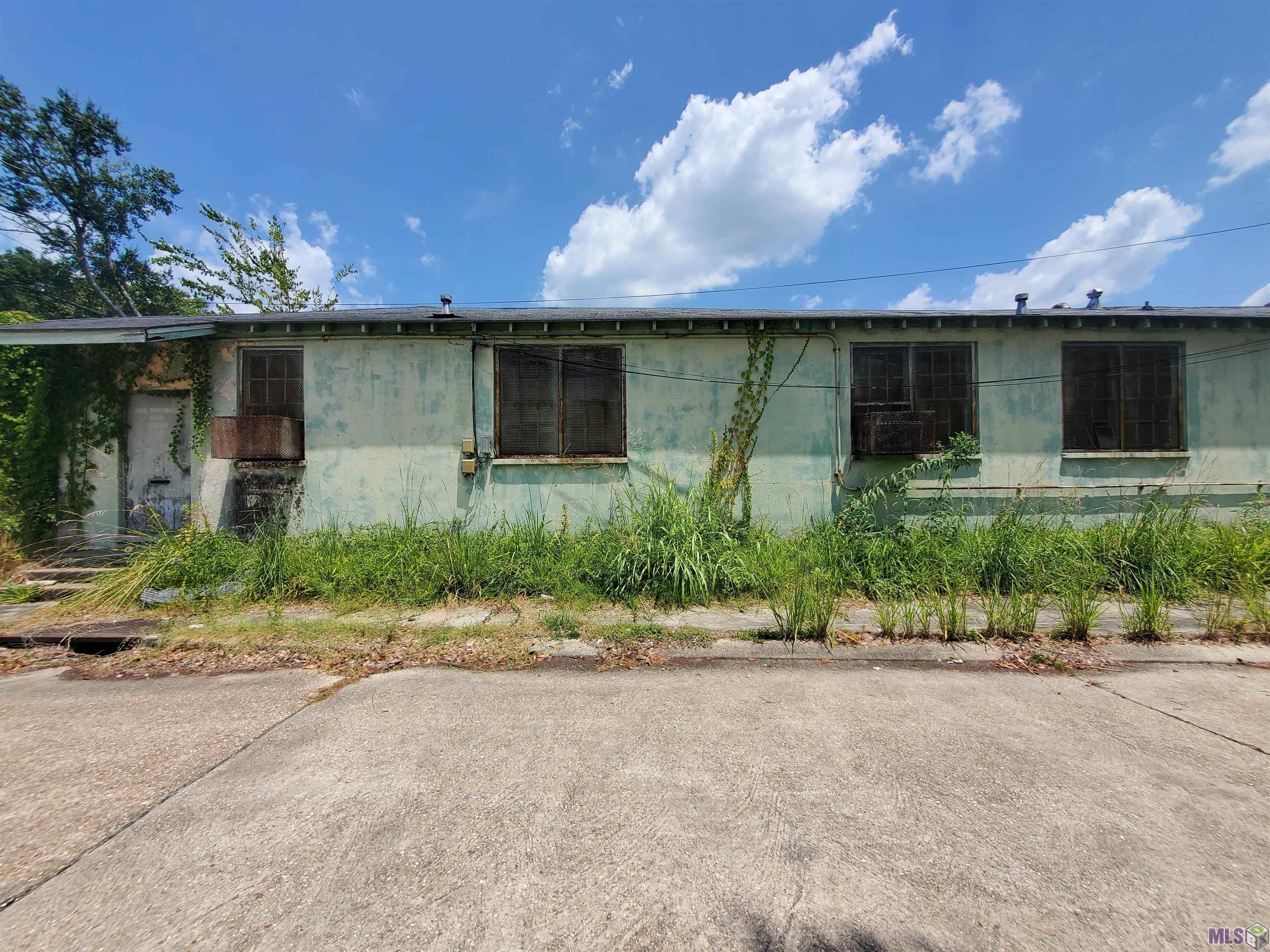 8700 Booker Street Baton Rouge, LA 70807 - Photo 1 of 6