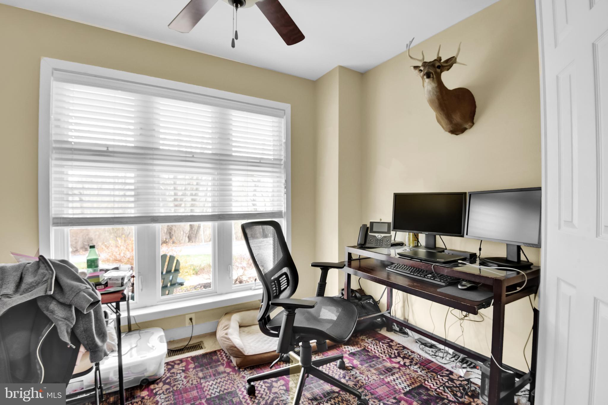 4116 Rupp Road Manchester, MD 21102 - Photo 10 of 23 Firs Floor Office with double doors for privacy
