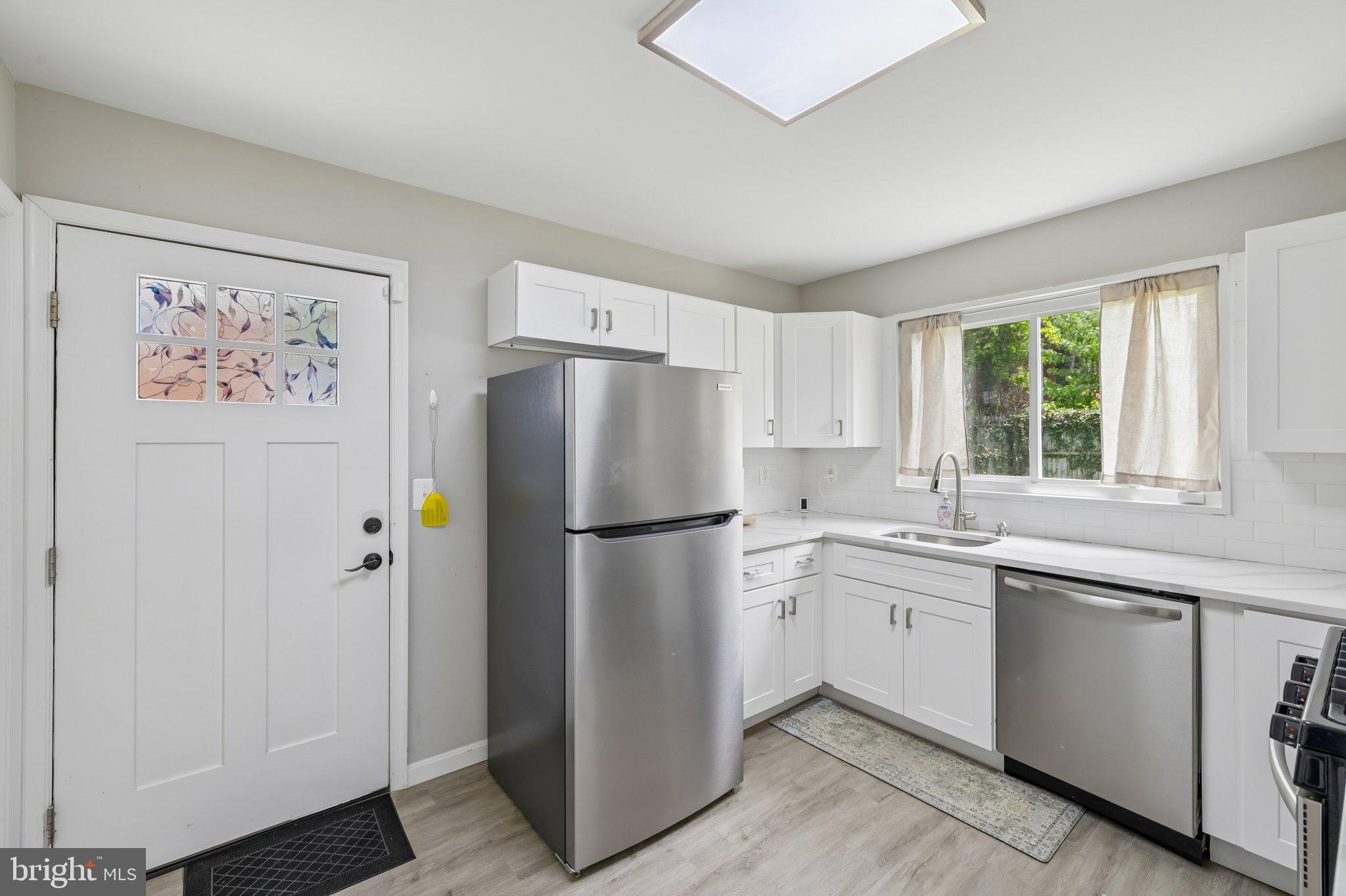 933 Prestwood Road Catonsville, MD 21228 - Photo 15 of 34