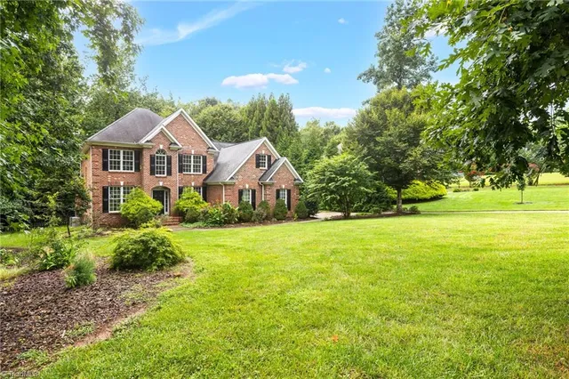 $649,000 | 8241 William Wallace Drive, Summerfield, NC 27358