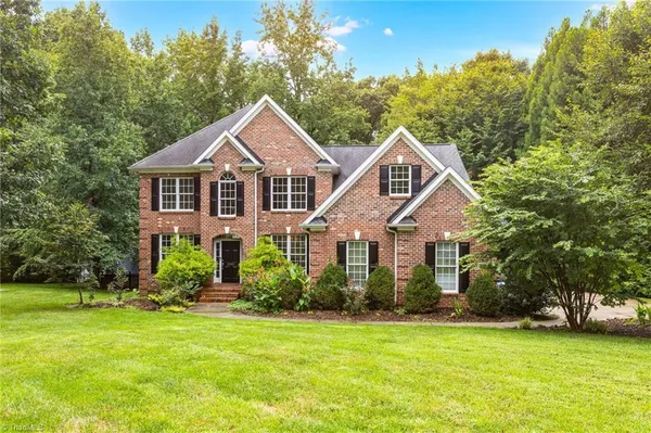 $645,000 | 8241 William Wallace Drive, Summerfield, NC 27358