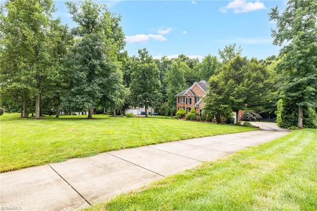 $649,000 | 8241 William Wallace Drive, Summerfield, NC 27358