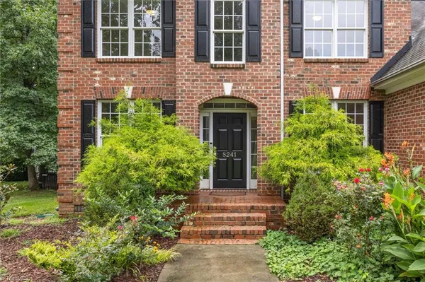 $645,000 | 8241 William Wallace Drive, Summerfield, NC 27358