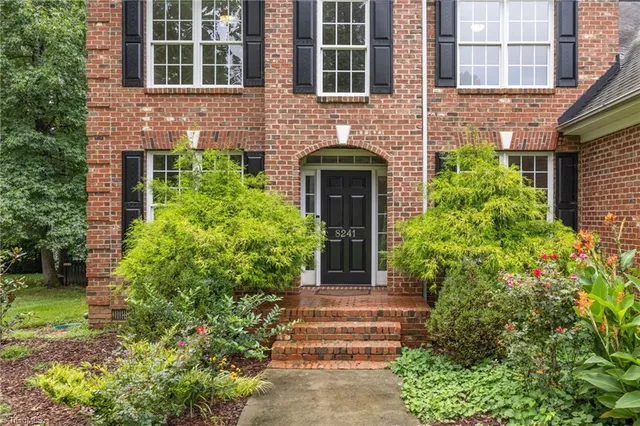 $649,000 | 8241 William Wallace Drive, Summerfield, NC 27358