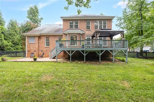 $645,000 | 8241 William Wallace Drive, Summerfield, NC 27358