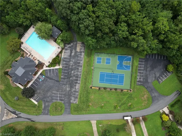 $649,000 | 8241 William Wallace Drive, Summerfield, NC 27358