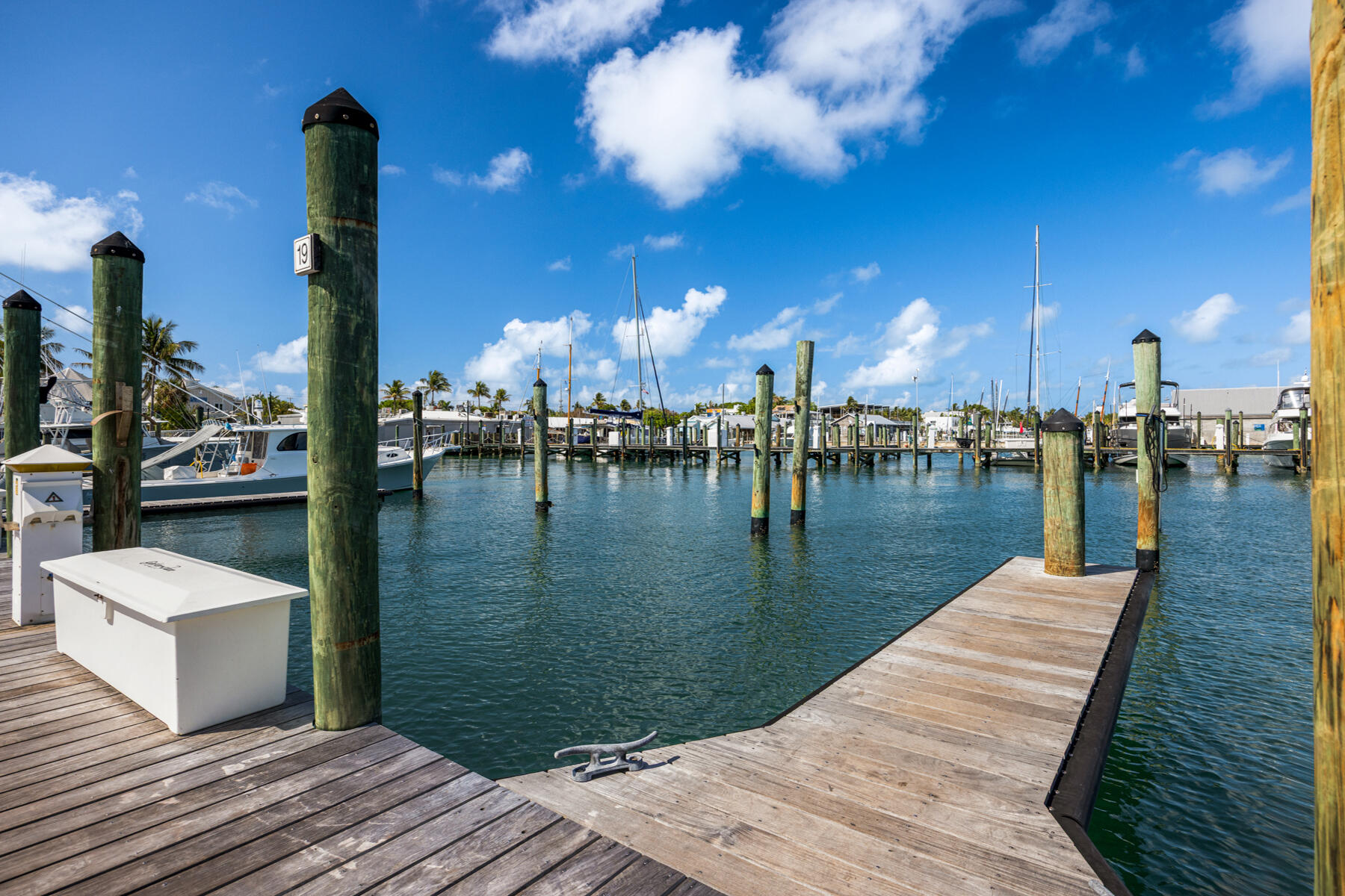 951 Caroline Street, Unit 19 Key West, FL 33040 - Photo 3 of 29 951 Caroline St_1oakstudios_05