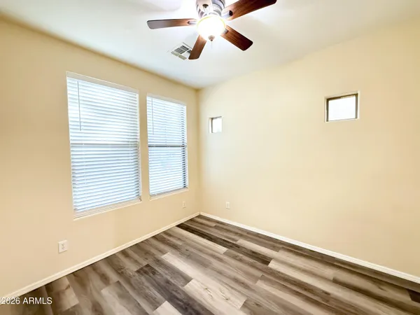 $1,895 | 1939 East Emily Lane, Gilbert, AZ 85295