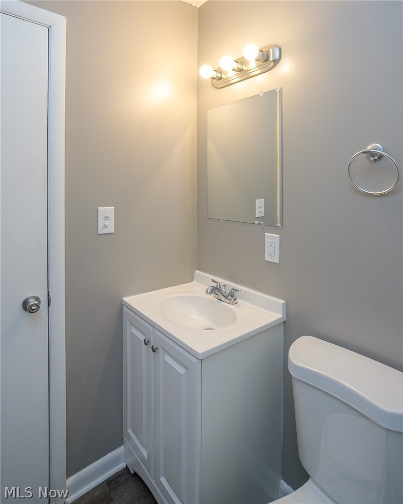8513 Ackley Road Parma, OH 44129 - Photo 15 of 28