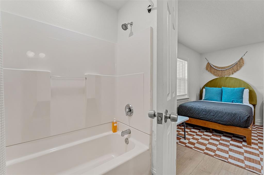 402 South Orlando Avenue Cocoa Beach, FL 32931 - Photo 12 of 58