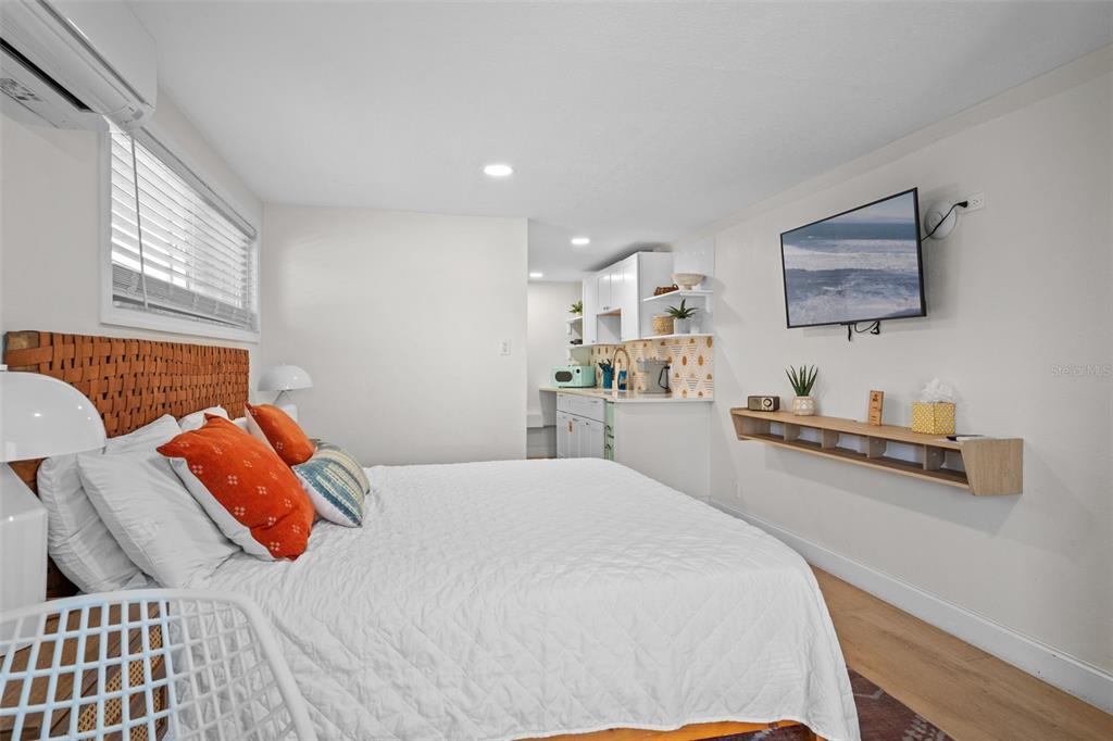 402 South Orlando Avenue Cocoa Beach, FL 32931 - Photo 25 of 58