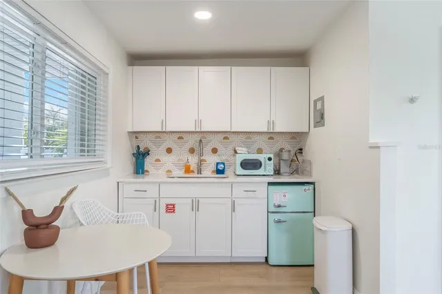 $1,795,000 | 402 South Orlando Avenue, Cocoa Beach, FL 32931